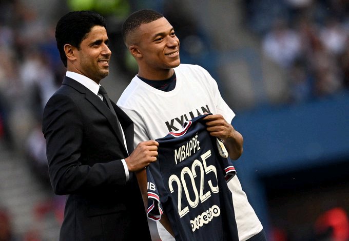 Kylian Mbappe speech after renewing his PSG contract